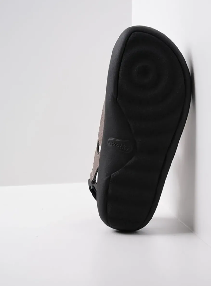 Celine XW - brons leer