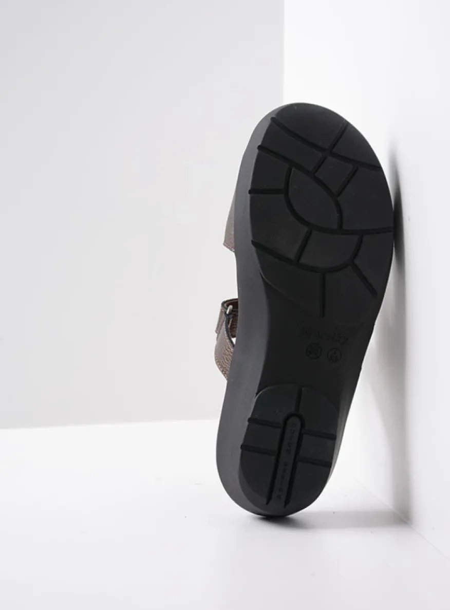 Collins - brons leer