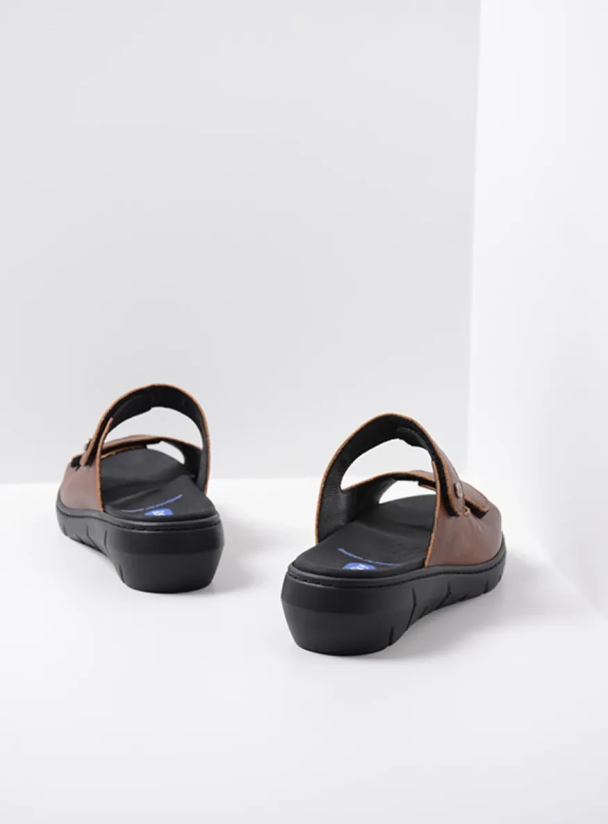 Cyprus - cognac leer