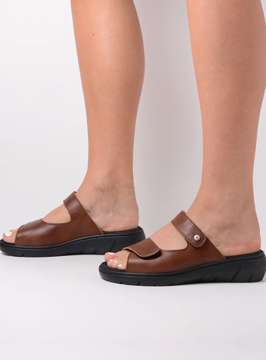 Cyprus - cognac leer