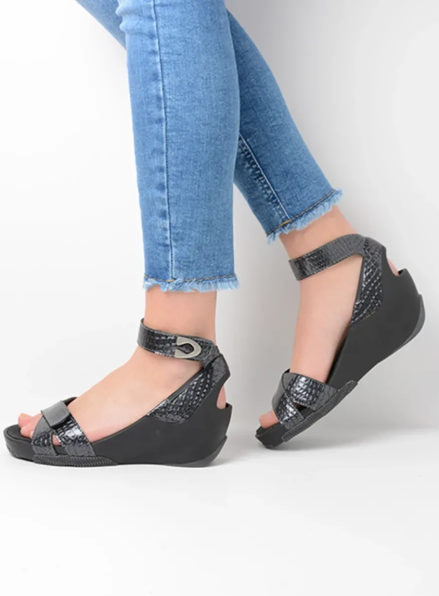 Era - antraciet crocolook lakleer