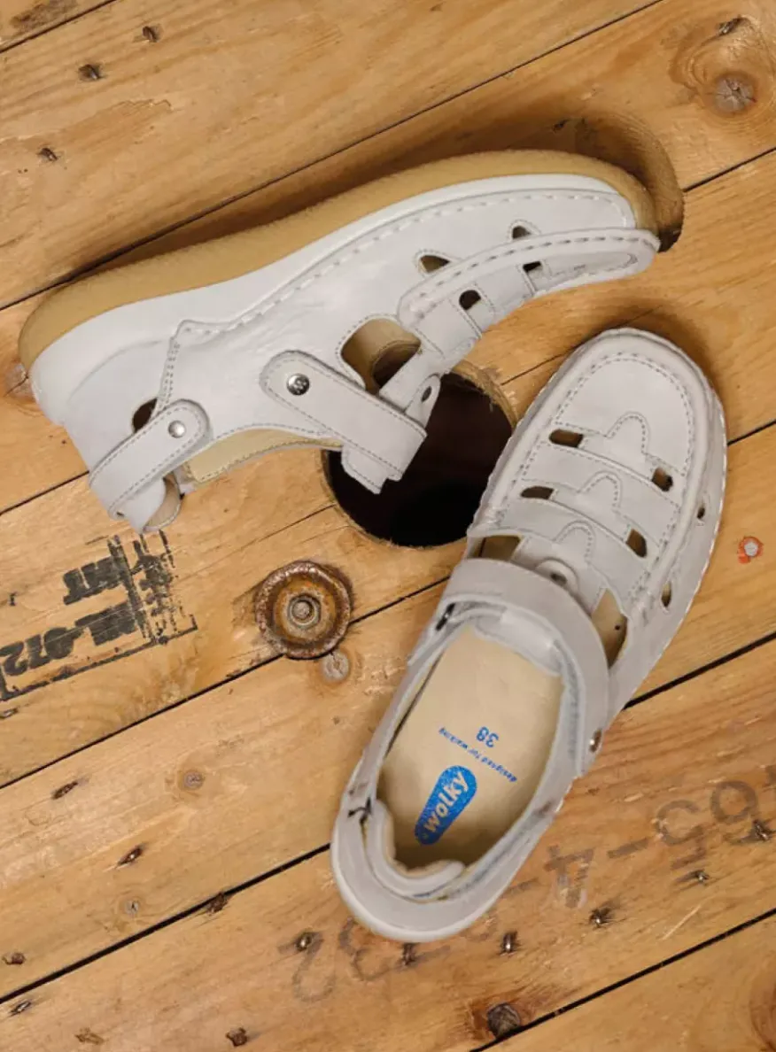 Esperanza - gebroken wit effectleer