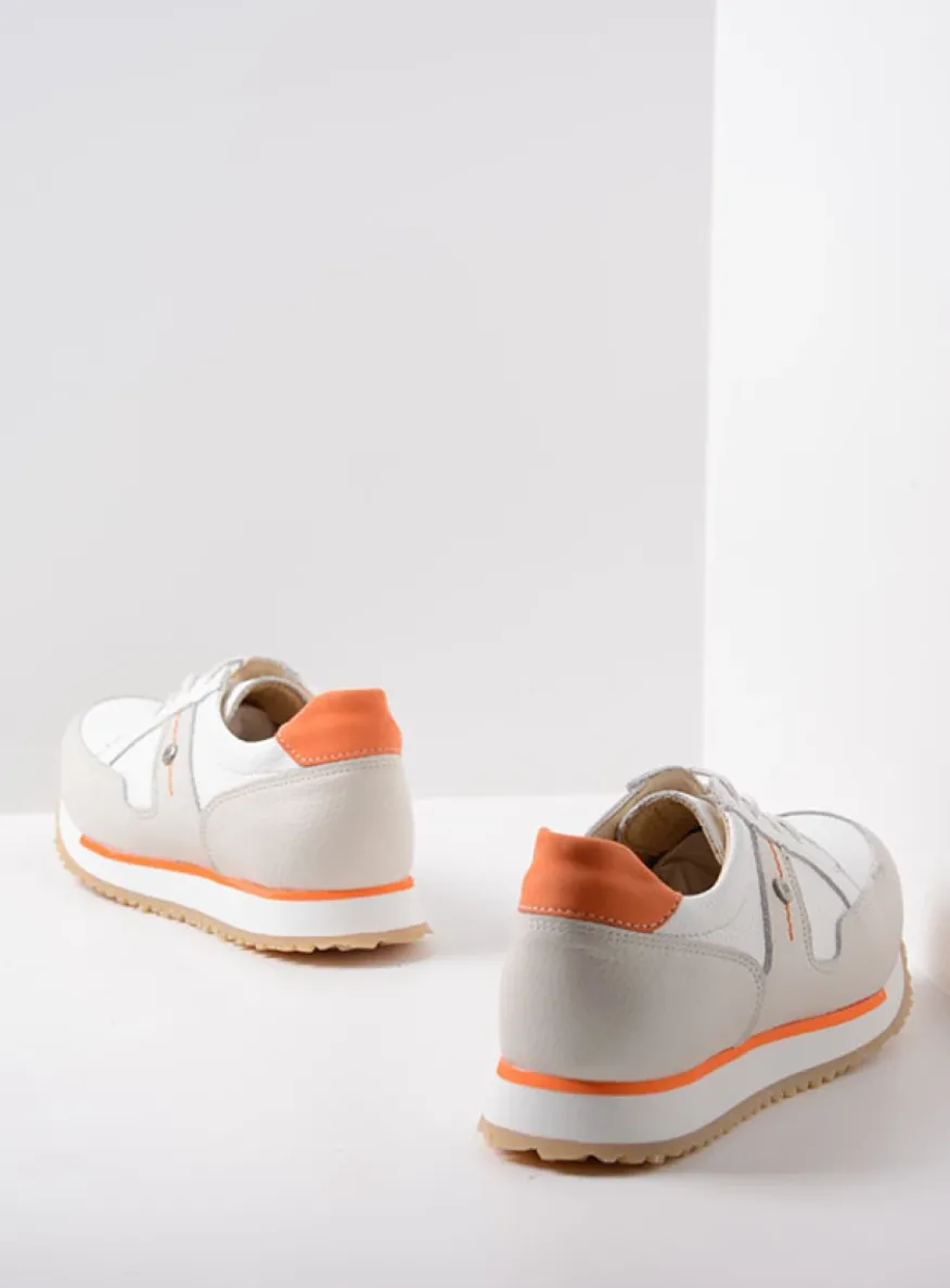 e-Walk - wit/gebroken wit leer