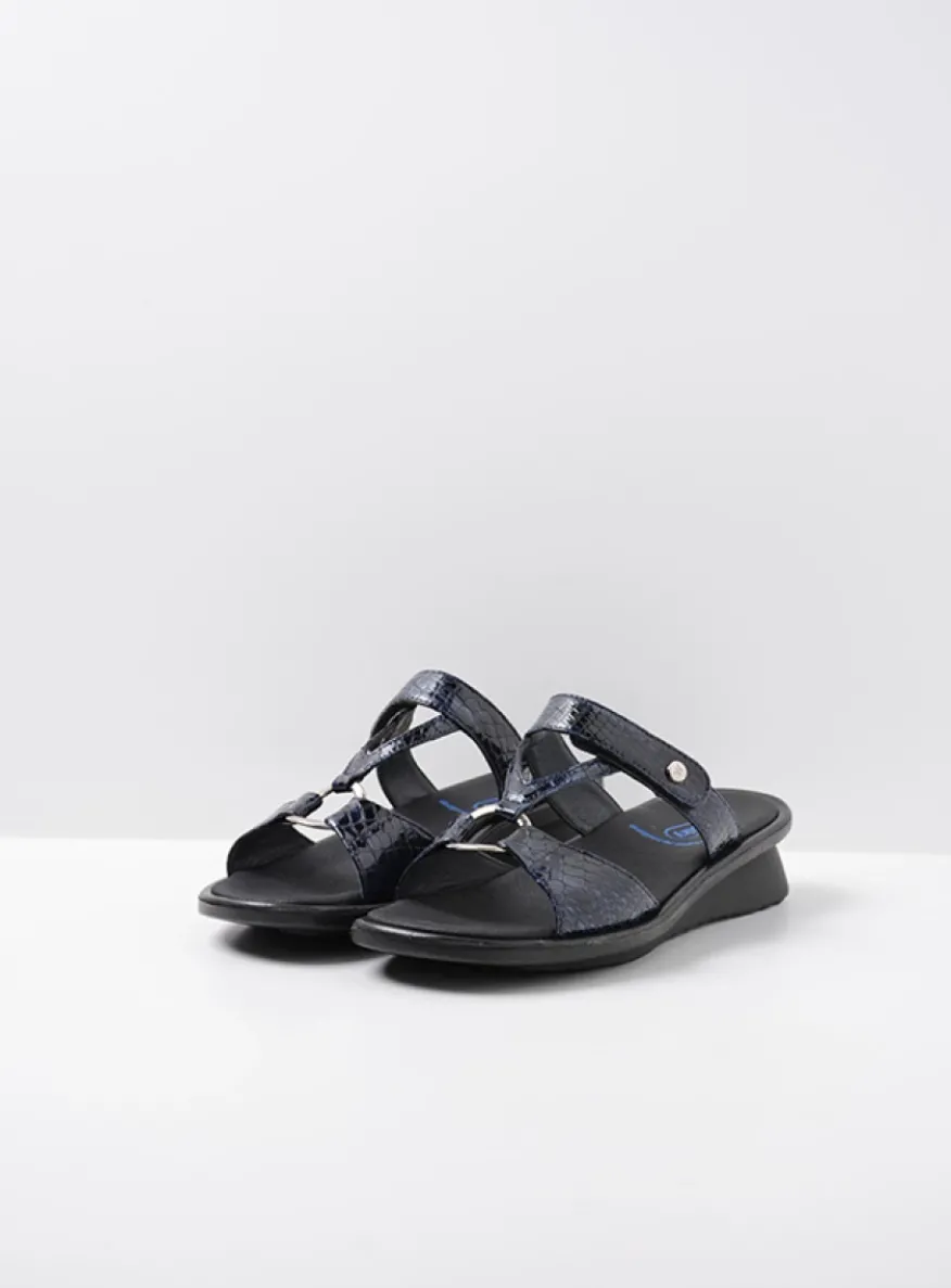 Isa - blauw crocolook lakleer