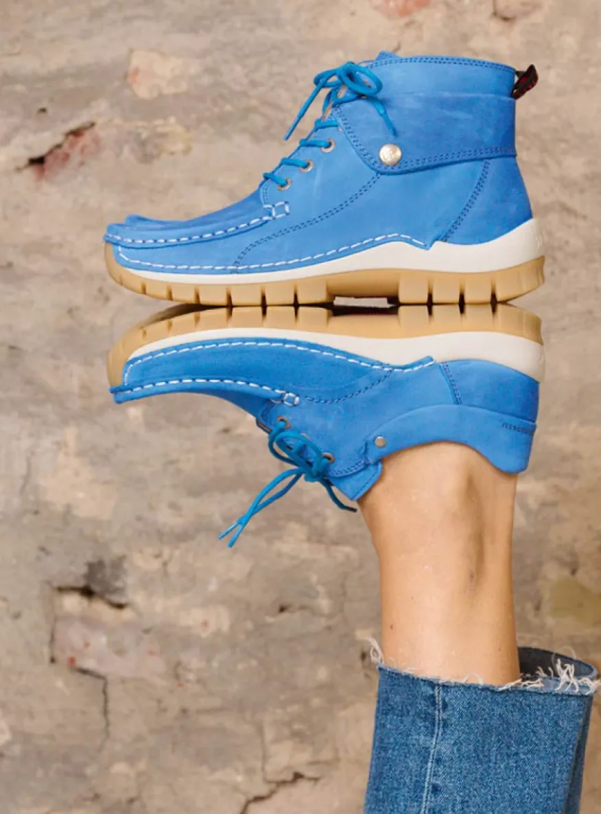 Jump Summer - hemelsblauw nubuck