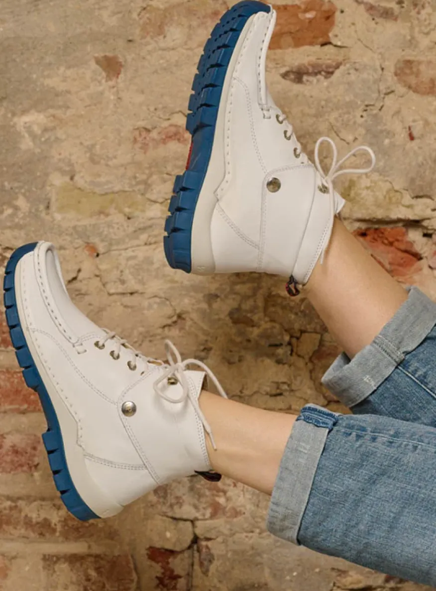 Jump Summer - wit/blauw leer