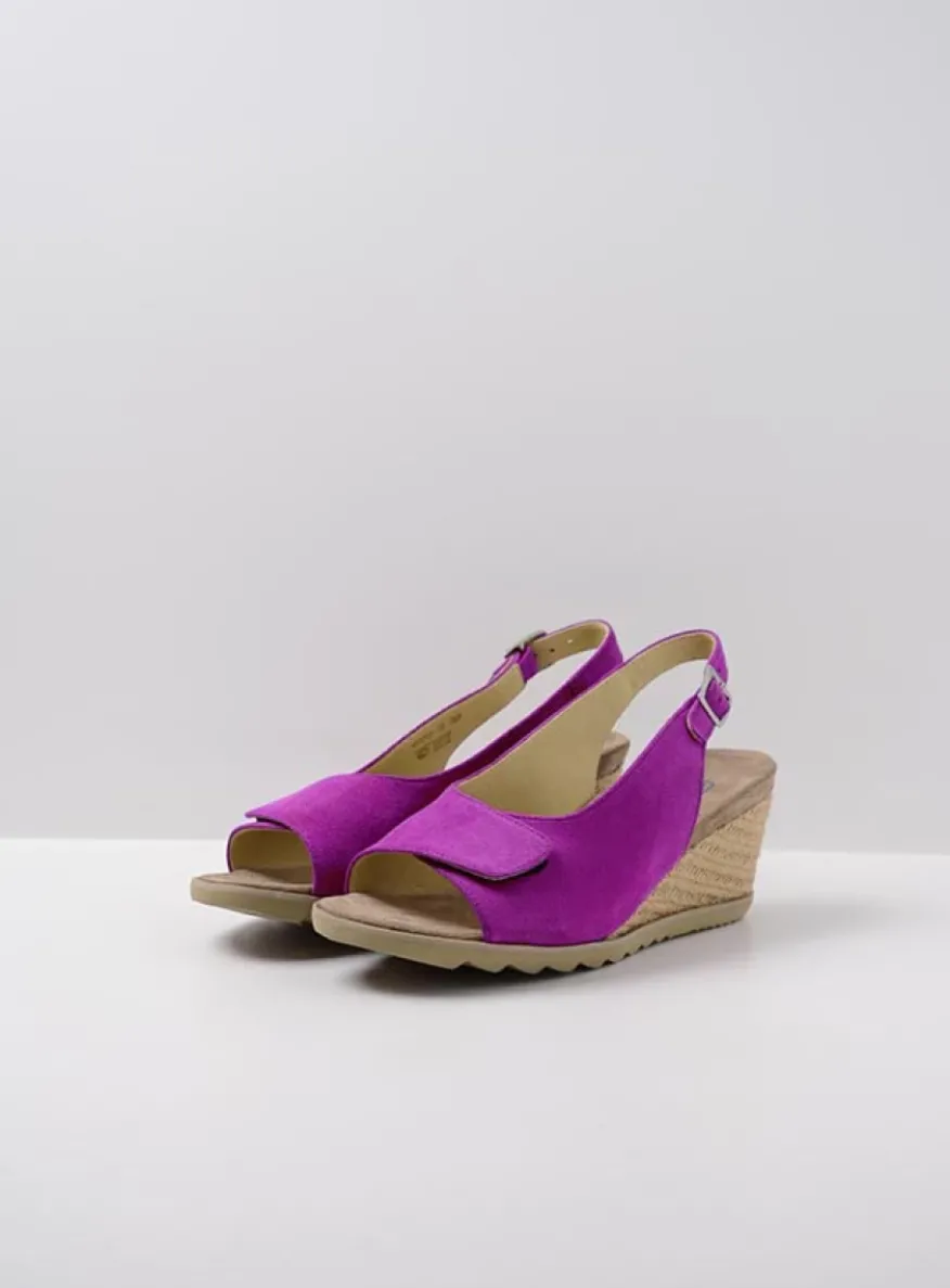 Murcia - fuchsia suede