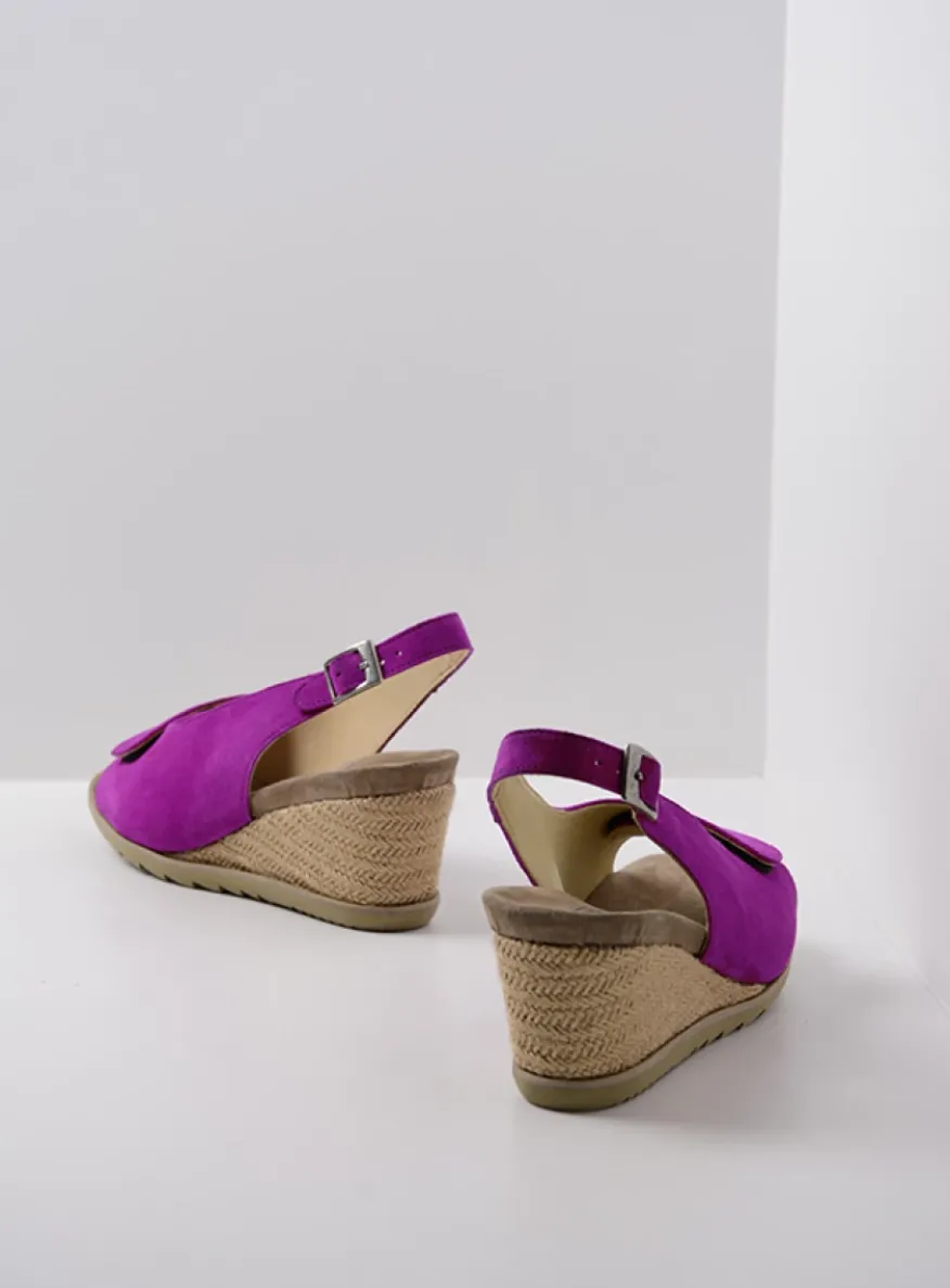 Murcia - fuchsia suede
