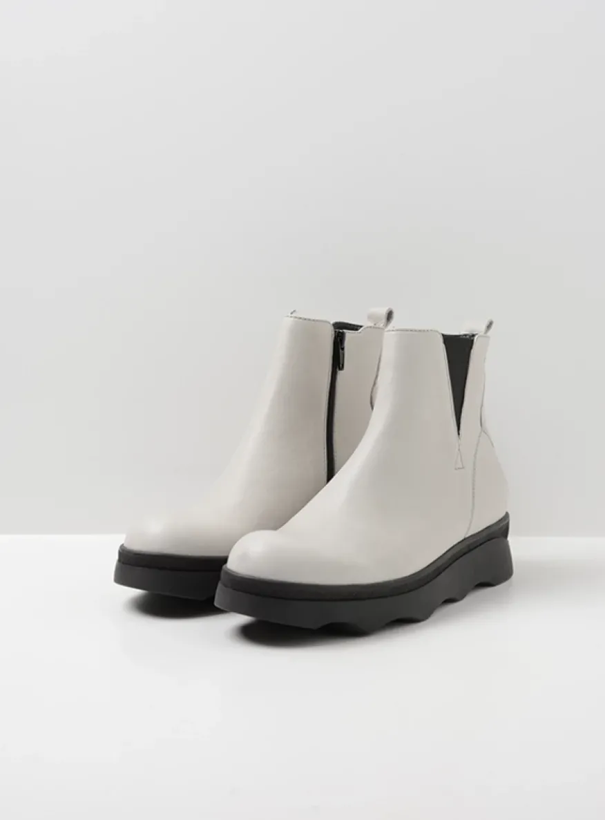 Nigata - winterwit leer