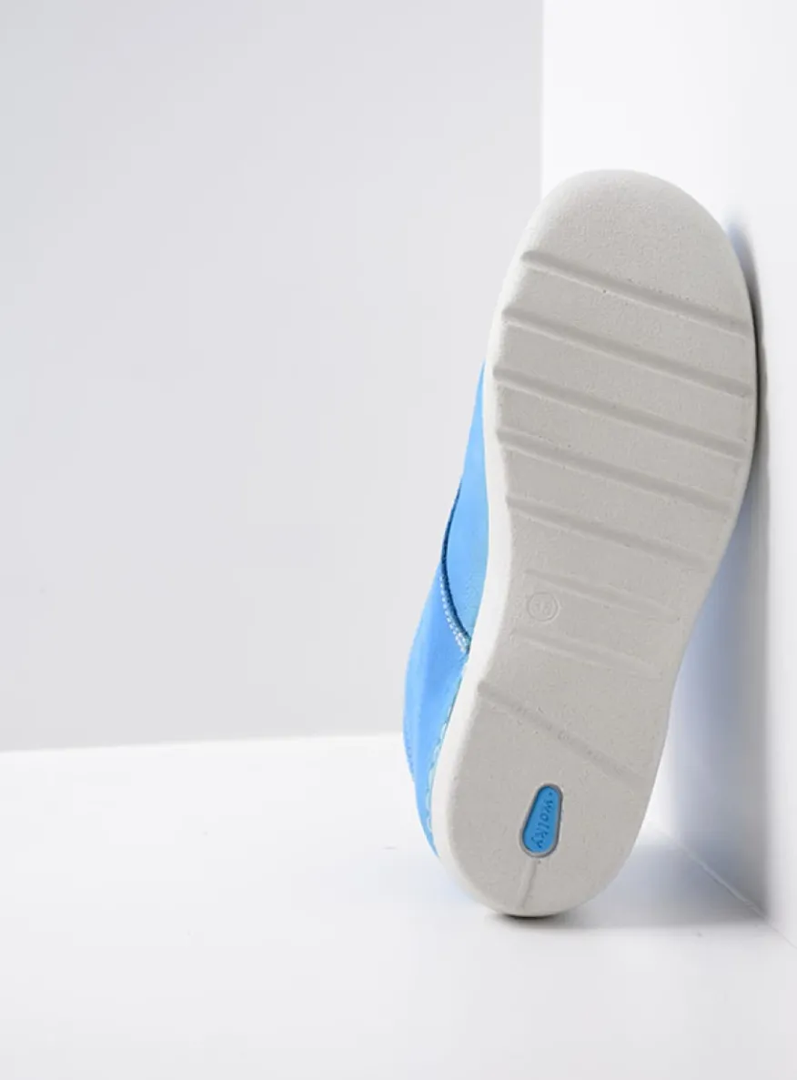 Truth DB - hemelsblauw nubuck